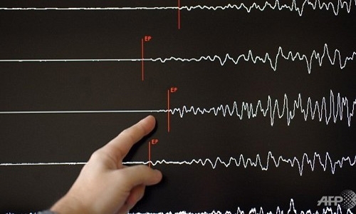 Moderate 5.9 magnitude quake hits NW Pakistan