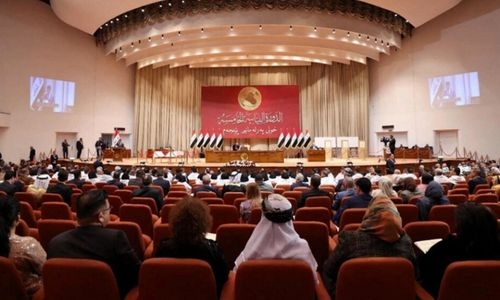 Iraq parliament returns to work after 11-month political paralysis