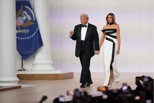 Melania Trump brings steely fashion game back to Washington 