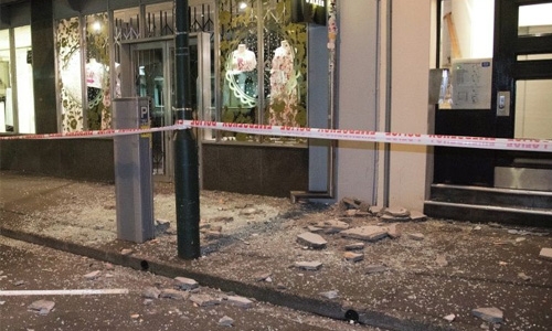 Two dead as huge quake rocks New Zealand