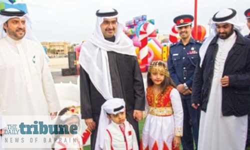 Nearly 30,000 attend National Day celebrations in Southern Governorate 