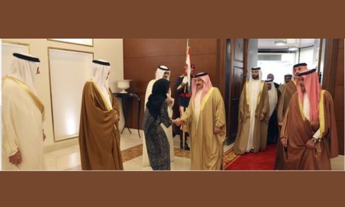 HM King returns after successful UAE visit