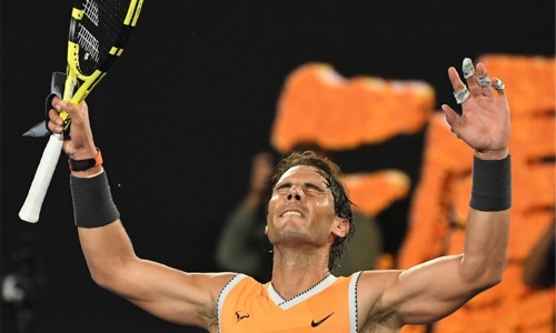 Nadal storms into final