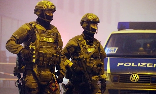 Germany hunts suspects linked to New Year 'IS terror plot'