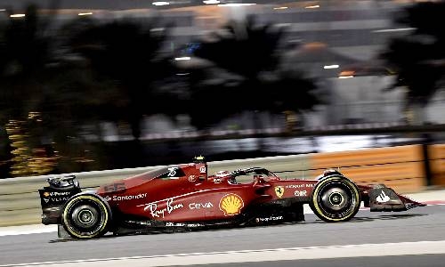 Sainz puts Ferrari on top in second day of Bahrain F1 tests