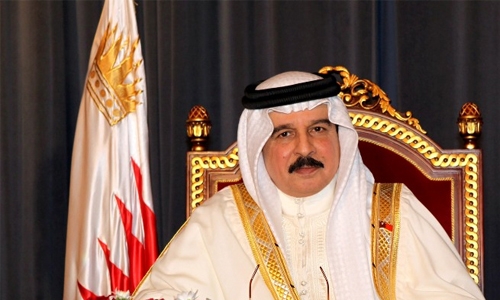 King ratifies Bahrain business law 