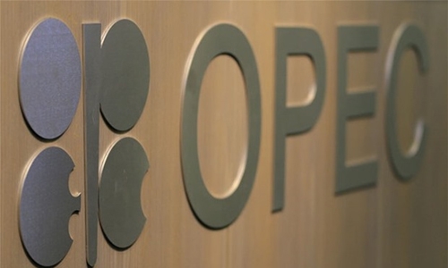Iran invited to Doha talks on oil output freeze