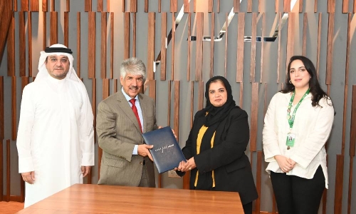 Seef Properties backs INJAZ Bahrain’s Educational Programmes 