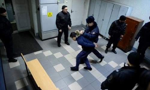 Russia charges eight over metro bombing