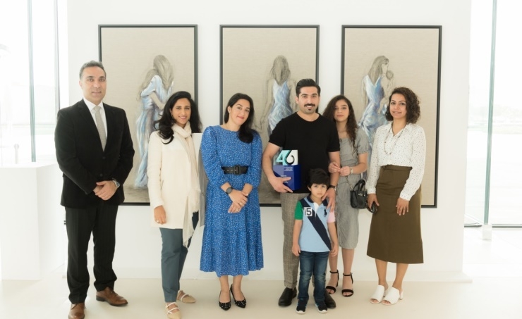 Artist Ibrahim Khalifa wins the Audience Award at the Bahrain Annual Fine Art Exhibition