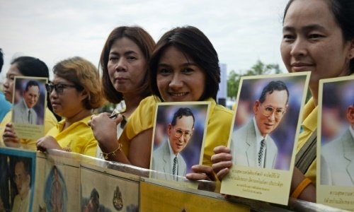 Thai king improving after heart operation