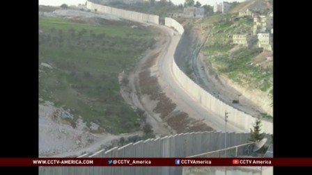 Turkey builds concrete wall along Syria border after attacks