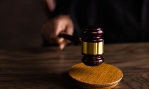 Bahrain court acquits therapist of molesting three girls