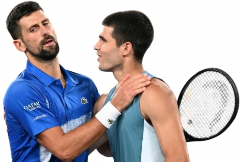 Novak Djokovic advances to Australian Open semifinals after masterful four-set victory