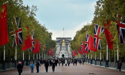 Red carpets, protests to greet China's Xi in Britain