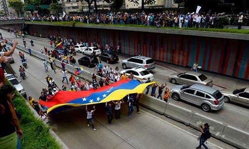 International concern mounts over Venezuela