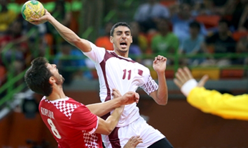 Qatar beats Croatia 30-23 in handball