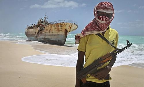 Somali pirates seize Iranian fishing boat