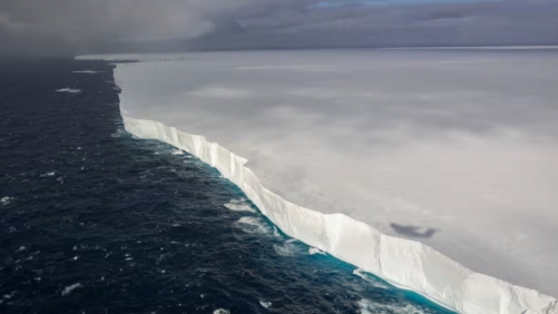 World’s Largest Iceberg A23a Threatens to Drift Toward South Georgia