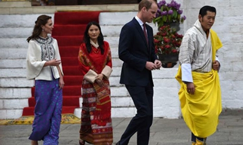 Britain's William and Kate meet Bhutan's royal couple