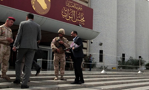 Iraq MPs quit session aimed at replacing speaker