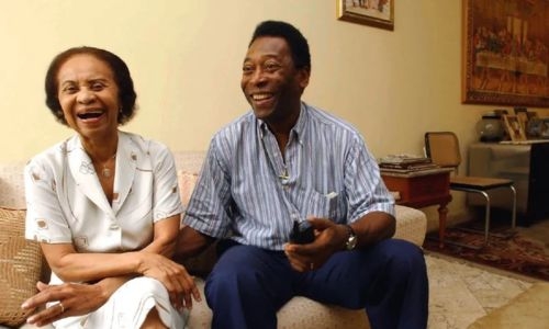 Mother of Brazil's football giant Pele dies at 101