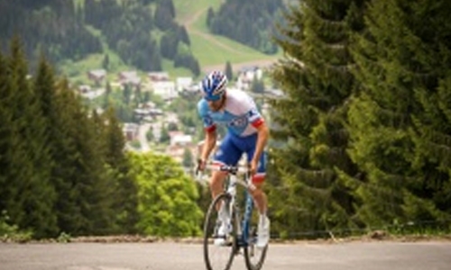 Pinot wins Dauphine sixth stage