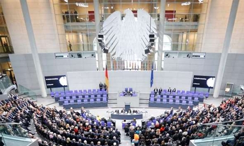 German far right dallies with ‘Dexit’ from EU