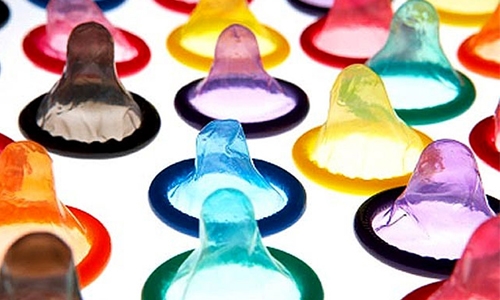 Condoms that change colour in contact with STD win award