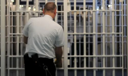 UK releases thousands of prisoners to ease jail overcrowding