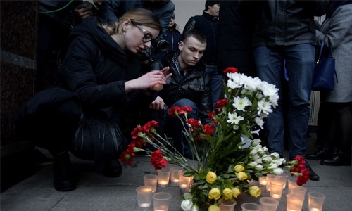Saint Petersburg mourns after metro attack by alleged 'suicide bomber'