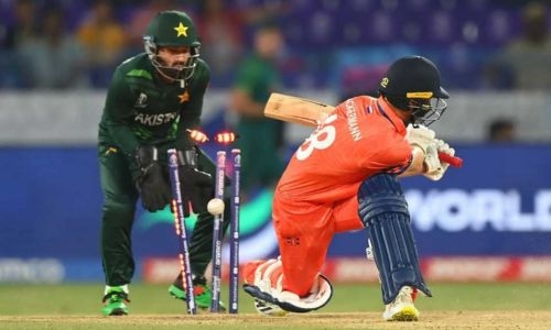 Pakistan overcome Netherlands and de Leede to win World Cup opener