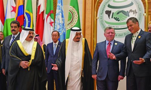 Bahrain King calls for economic grouping