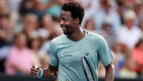 Veteran Monfils powers past teenager to reach 35th final 