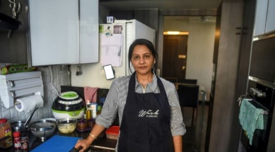 Indian housewives become gig economy chefs