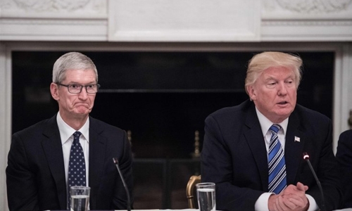 Trump says Apple promised three new US plants