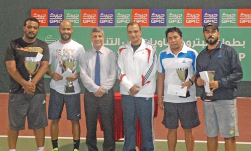 Shehab, Al Thawadi clinch doubles title