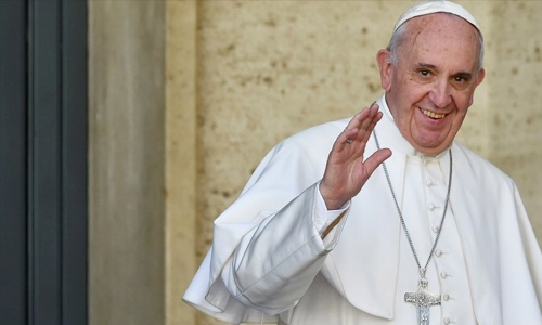 Tight security as Pope visits Rome synagogue