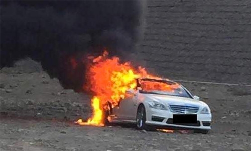 Man held for setting his Mercedes ablaze in Fujairah