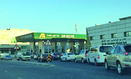 Vehicles choke gas stations 