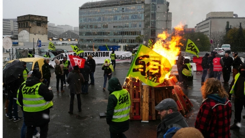 France Restructures Rail Freight Company Amid Protests and Strikes