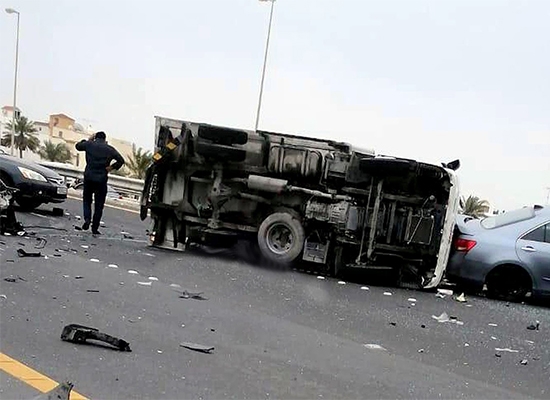 Multi-vehicle highway crash causes injuries