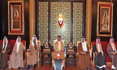 Bahrain King hails media