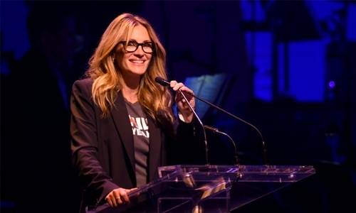 Julia Roberts set to star in TV show