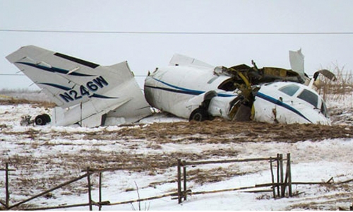 Canada plane crash... ex-minister killed