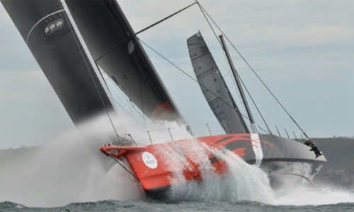 Comanche leads Sydney-Hobart, fleet brace for gales