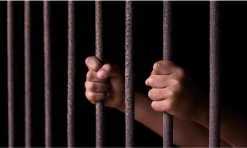 Three get 5 years in jail, BD3,000 fine for smuggling drugs 