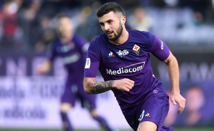 Fiorentina players Cutrone, Pezzella catch coronavirus