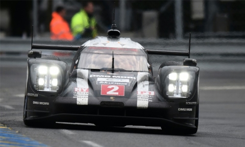 Porsche win dramatic Le Mans, Toyota heartache