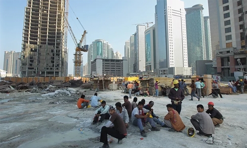  UN gives Qatar a year to end forced labour